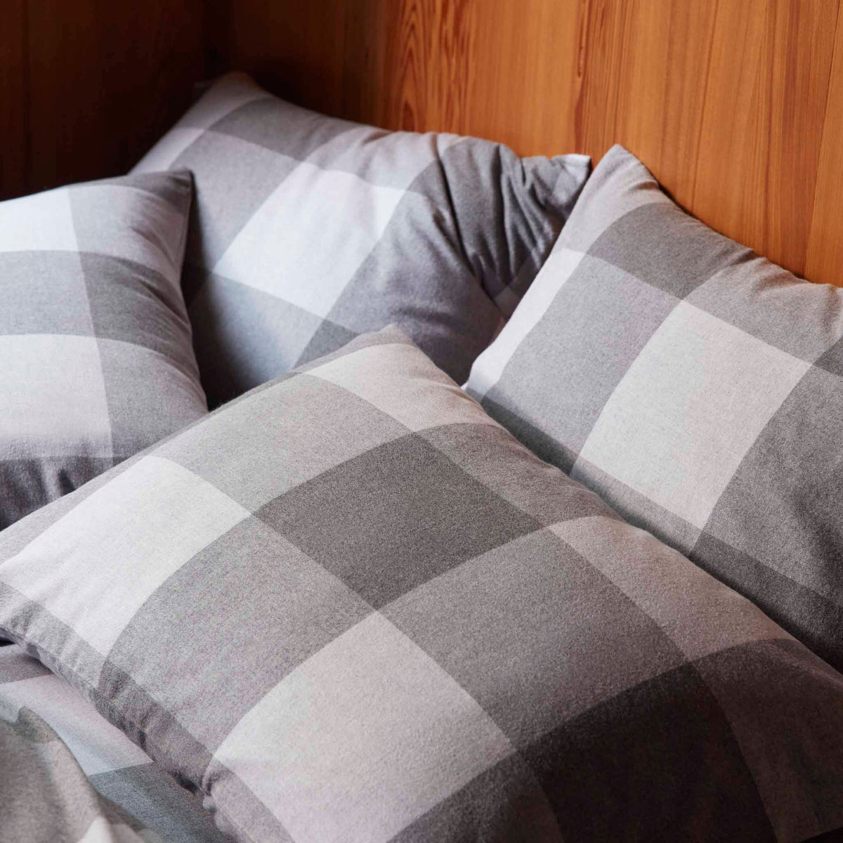 Brushed Flannel Pillowcase Set